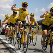 Sponsorbild till Team Rynkeby, cyklister